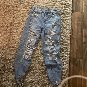 American eagle Stretch Mom Jeans Size 4